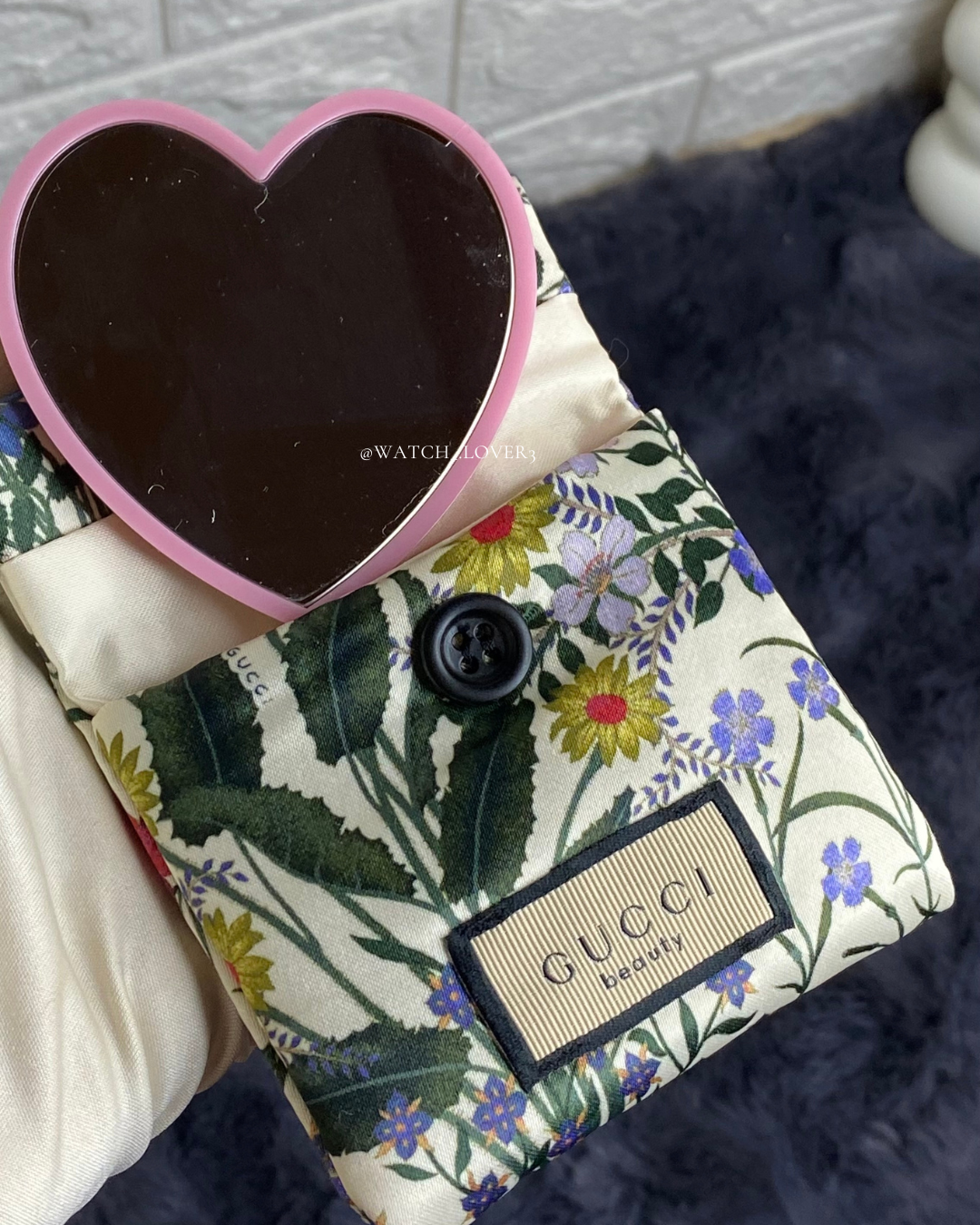 Gucci Pink Heart Mirror With Floral Pouch