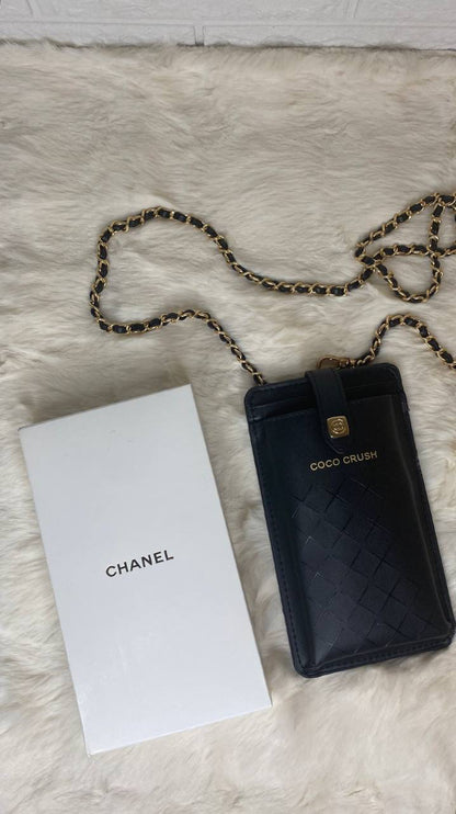 Chanel Coco Crush Crossbody Phone Holder Bag - Black