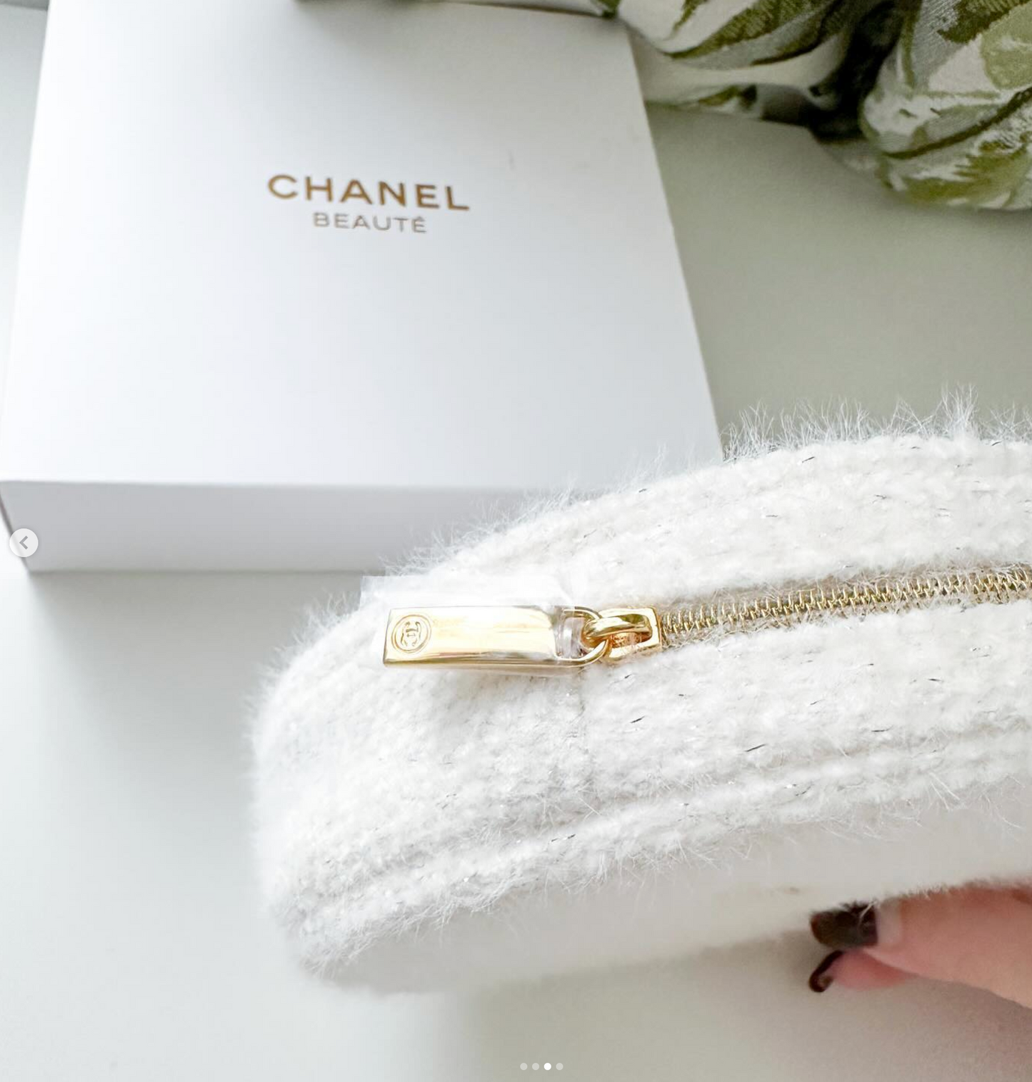 Chanel Holiday Edition 2024 White Pouch